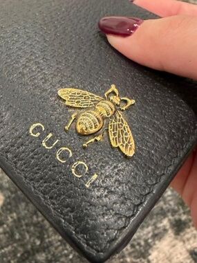 Men’s Gucci wallet and money clip